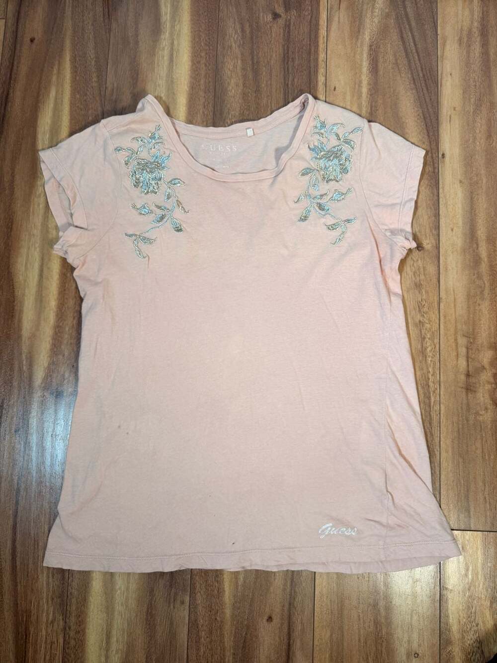 Guess Floral Embroidered T-Shirt Size XS Pink Short Sleeve